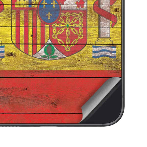 Spain Flag Dark Wood Galaxy S25 Skin